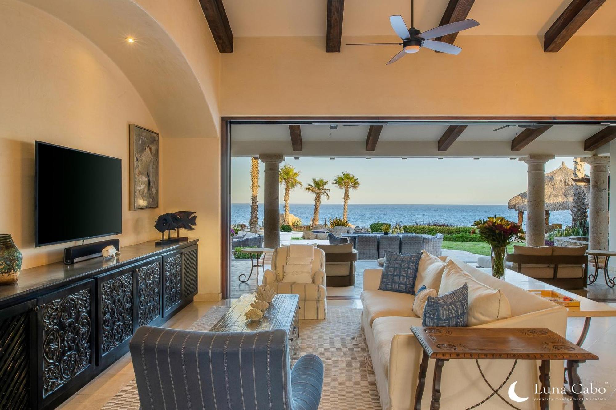 Seaside Escape With Stunning Views & Private Pool Holiday home Cabo San Lucas