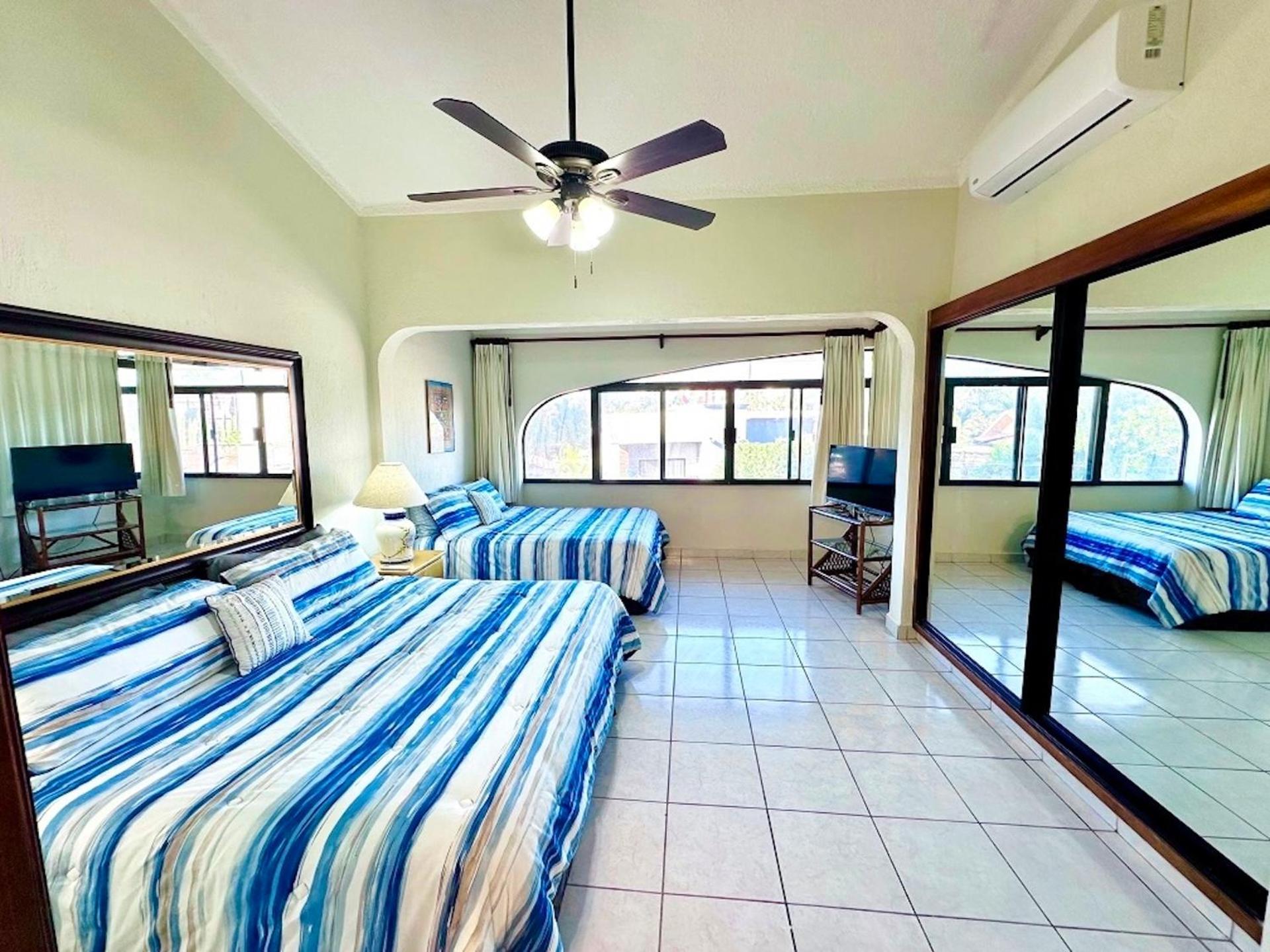 Apartment Walk Everywhere 2br2ba Valuecabocondo Is It! Cabo San Lucas