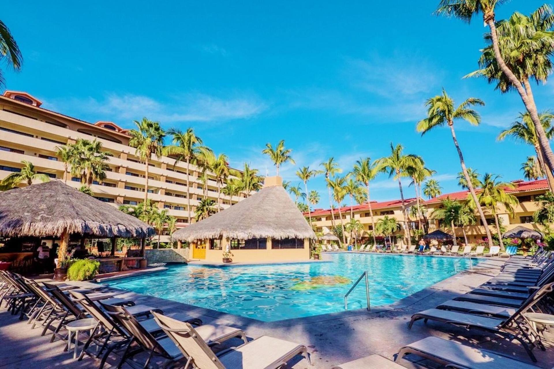 Apartment Walk Everywhere 2br2ba Valuecabocondo Is It! Cabo San Lucas