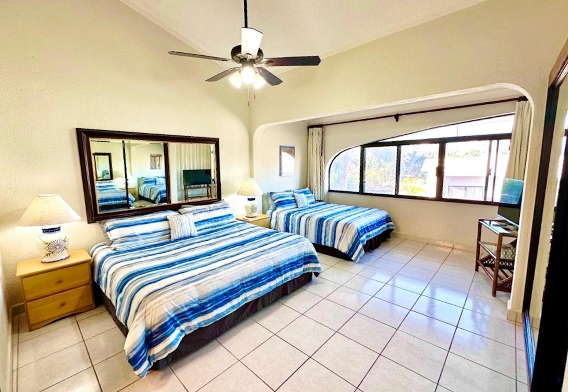 Apartment Walk Everywhere 2br2ba Valuecabocondo Is It! *