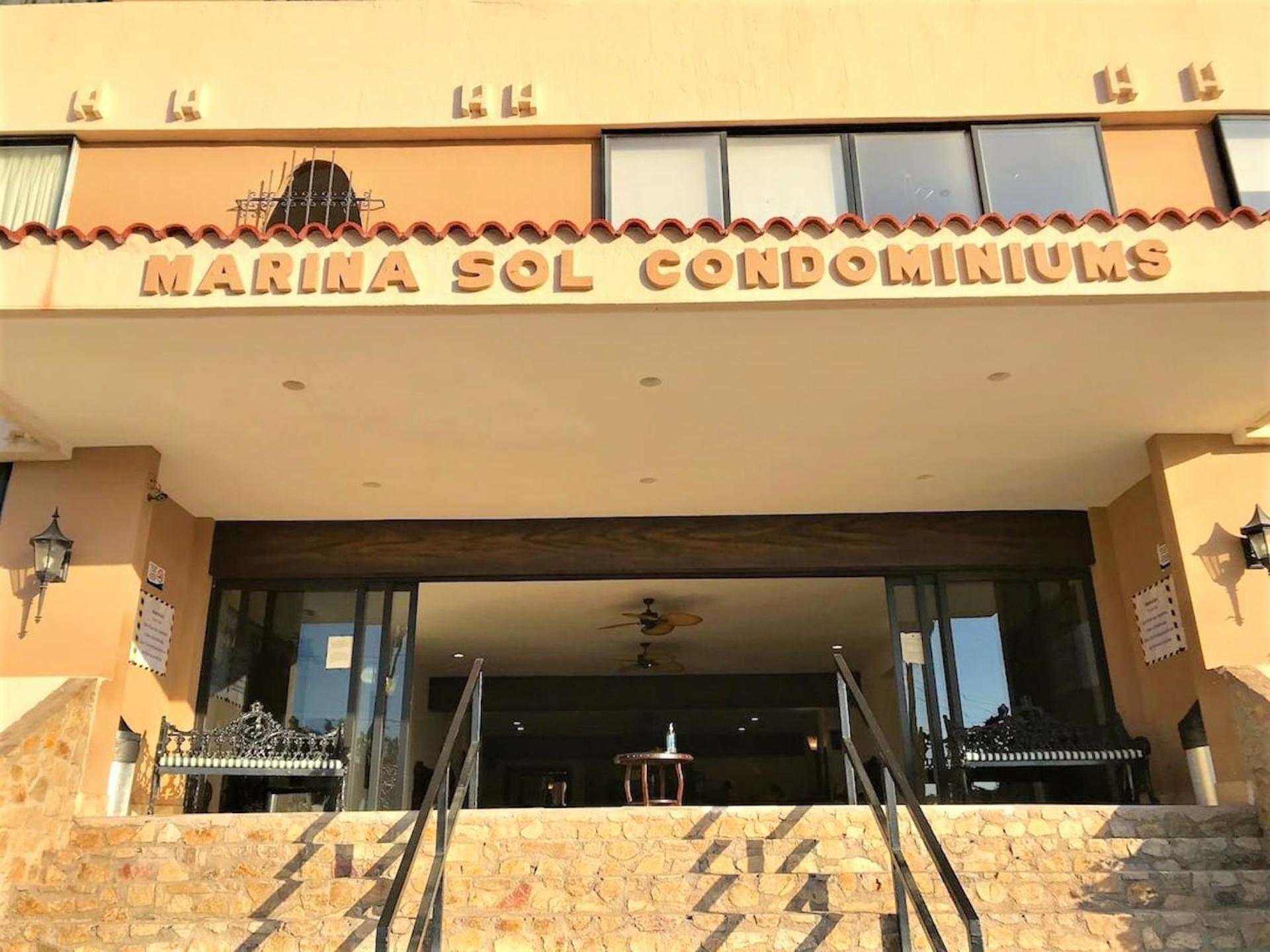 Walk Everywhere 2br2ba Valuecabocondo Is It! Apartment