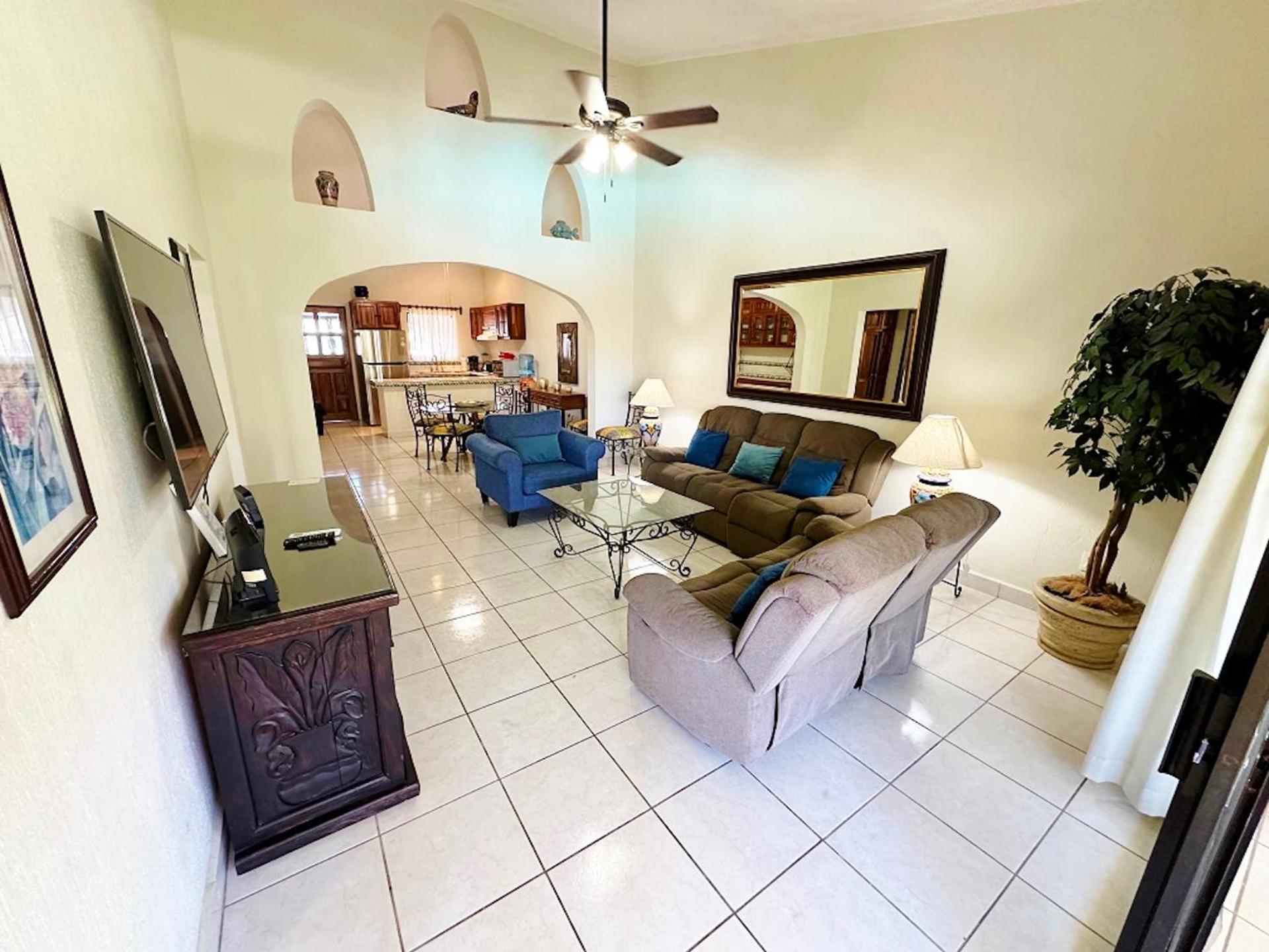 Apartment Walk Everywhere 2br2ba Valuecabocondo Is It! *