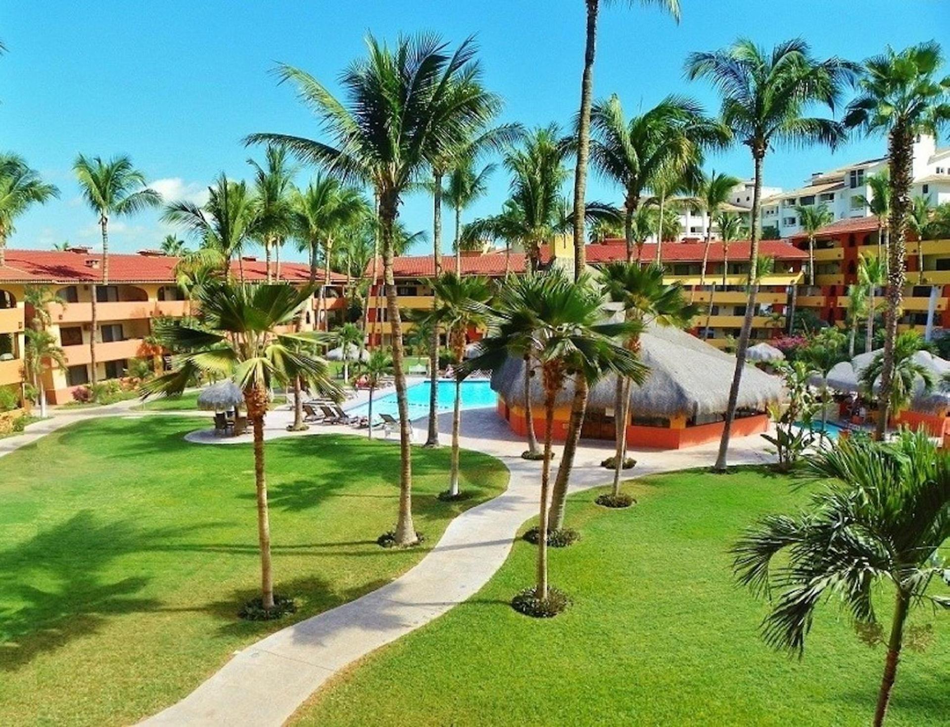 Walk Everywhere 2br2ba Valuecabocondo Is It! *