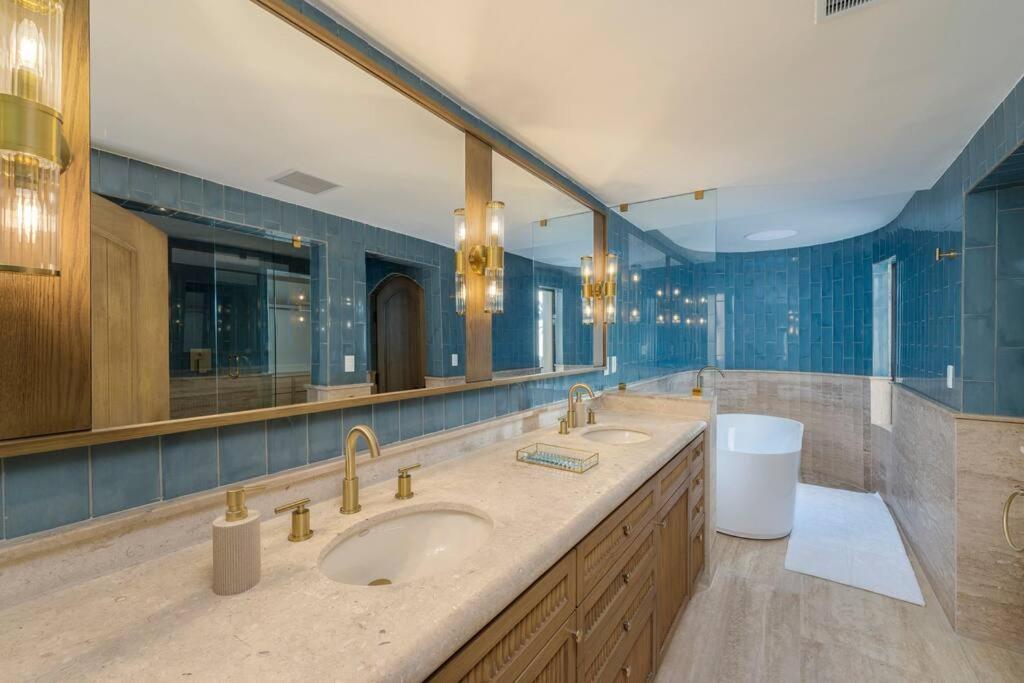 Casa La Pinata 7br - Concierge And Maid Included Villa Cabo San Lucas
