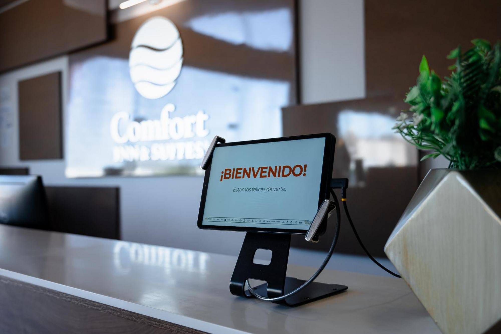 Hotel Comfort & Cabos