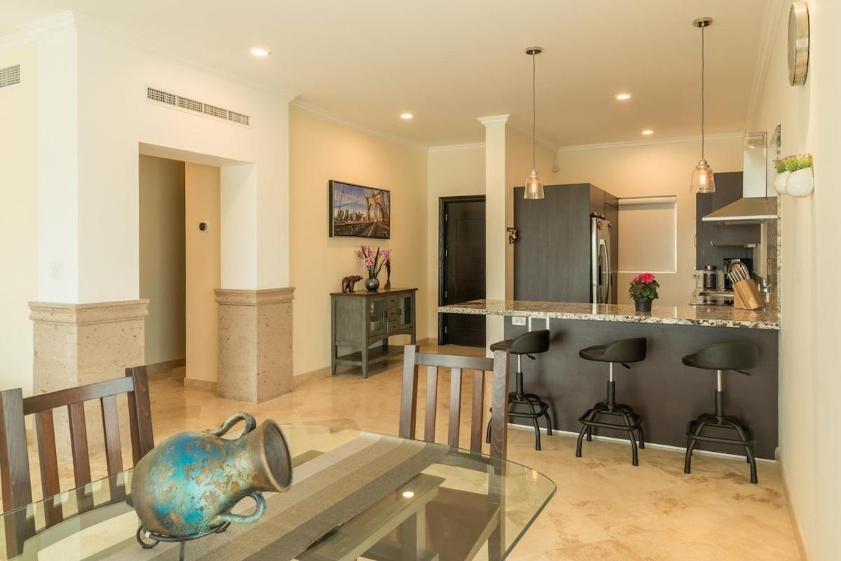 Apartment Beachside Medano Mexico