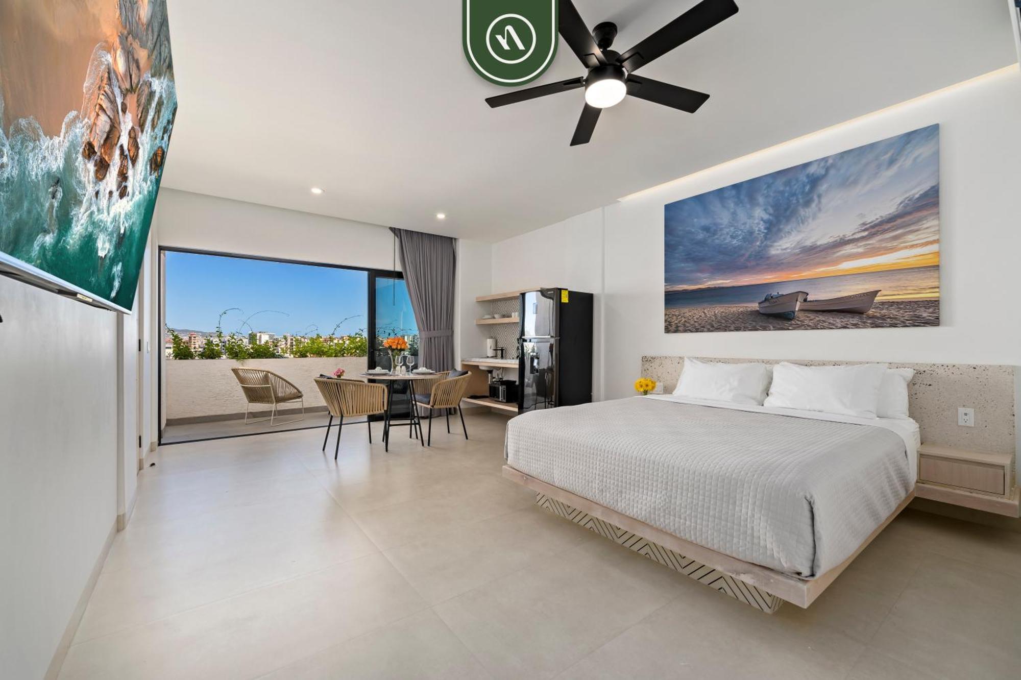 Near Marina - Downtown - Pool - King Apartamento Cabo San Lucas