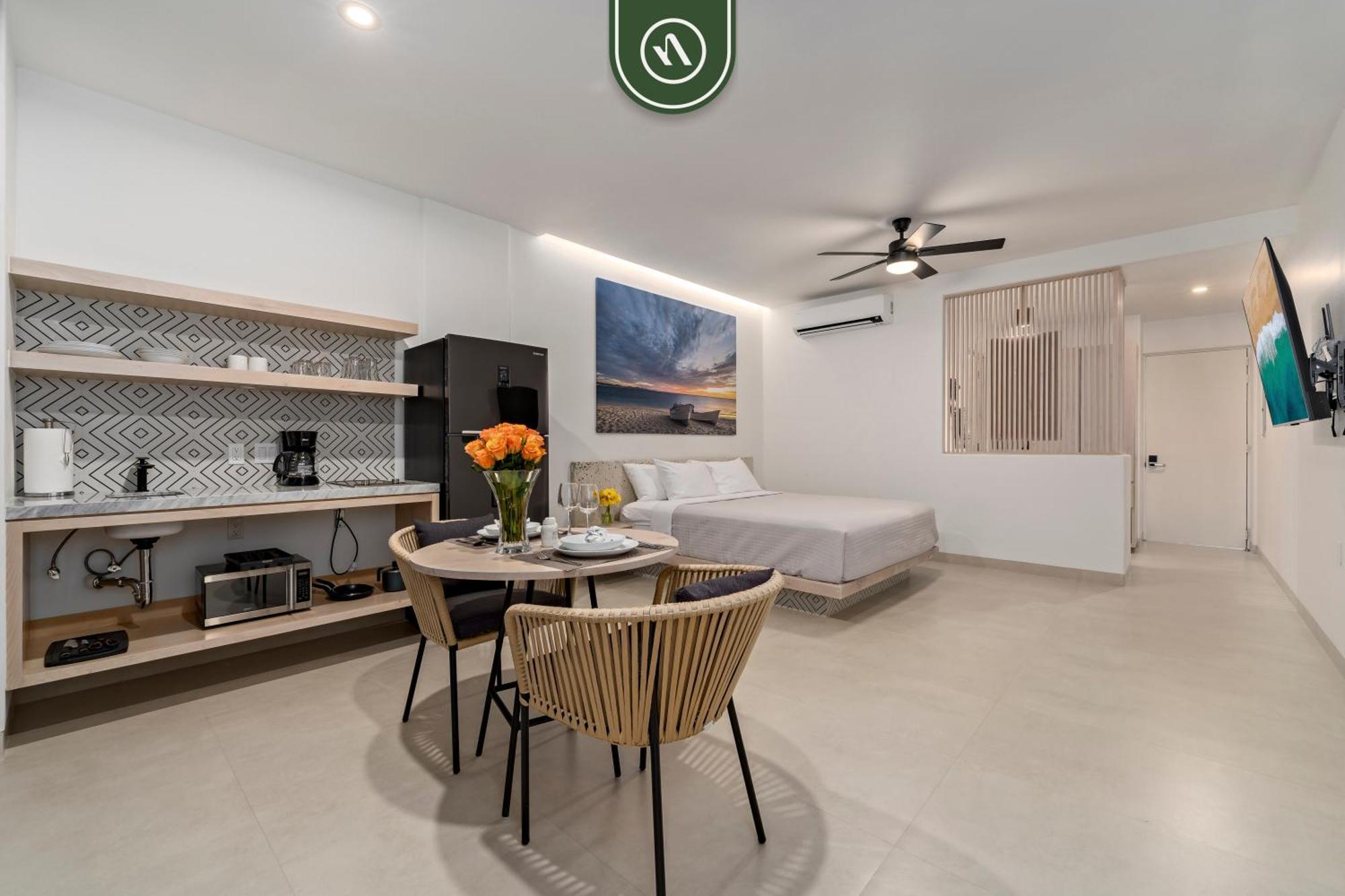 Apartamento Near Marina - Downtown - Pool - King *