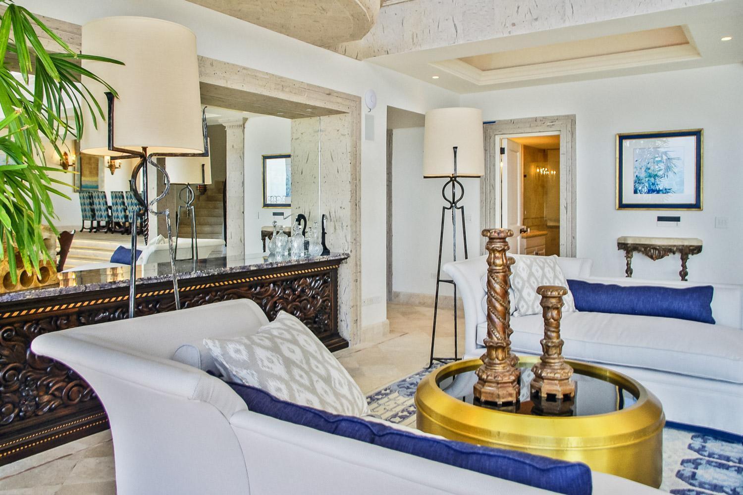 La Roca Villa Cabo San Lucas