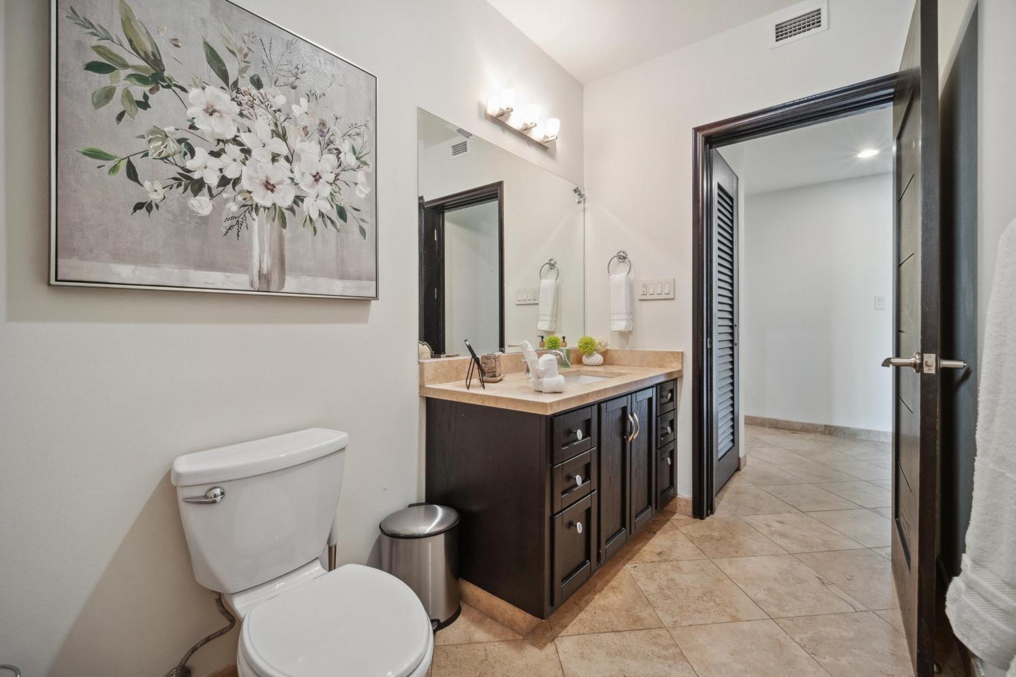Apartment Perfect Location Relax In Style Minutes From