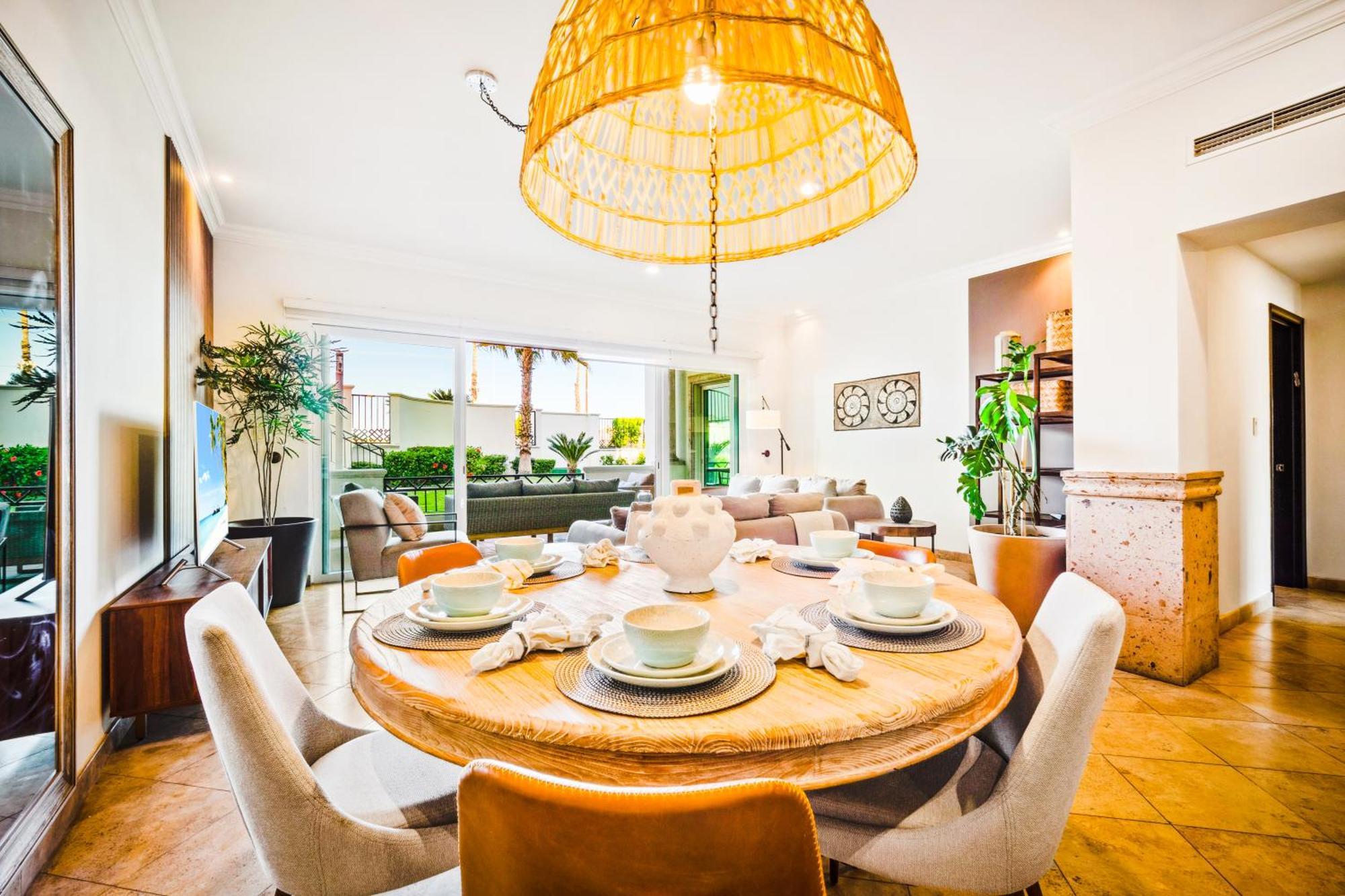 Apartment Perfect Location Relax In Style Minutes From *