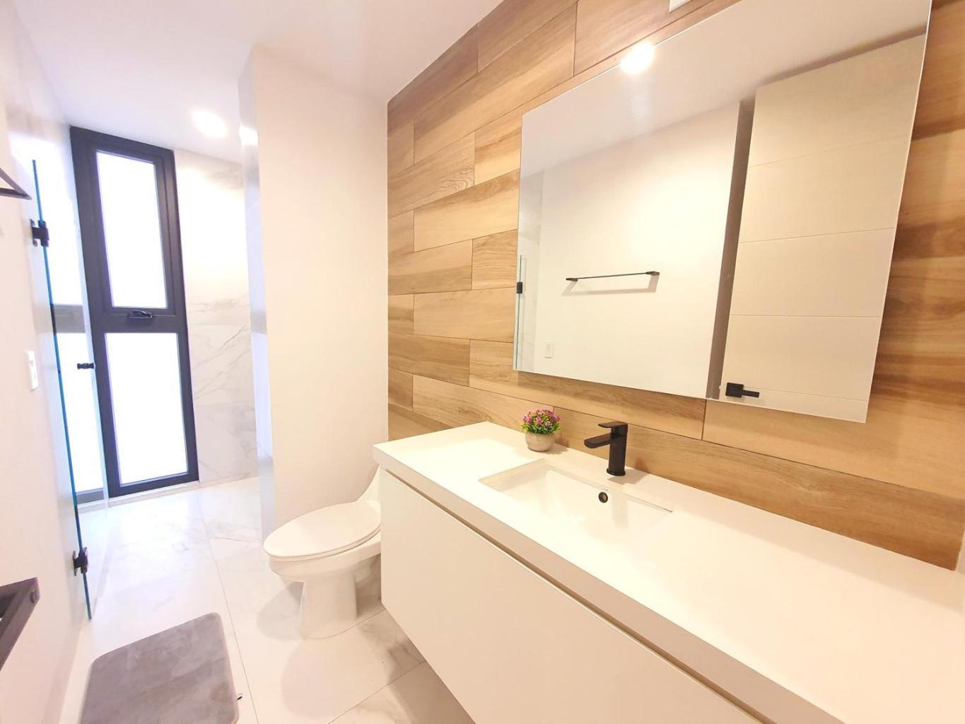 Amaterra 304d Seaside Luxe Apartment *