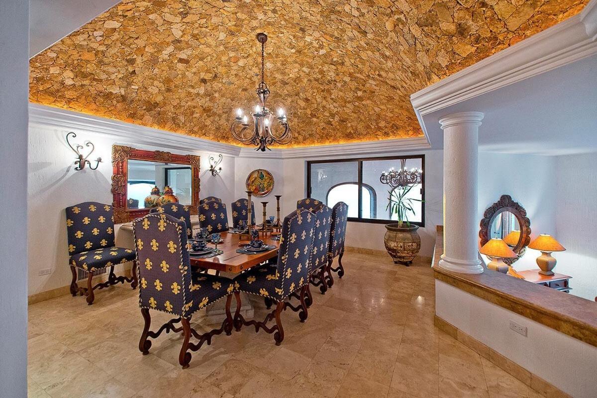 Wake Up To Paradise In Cabo *