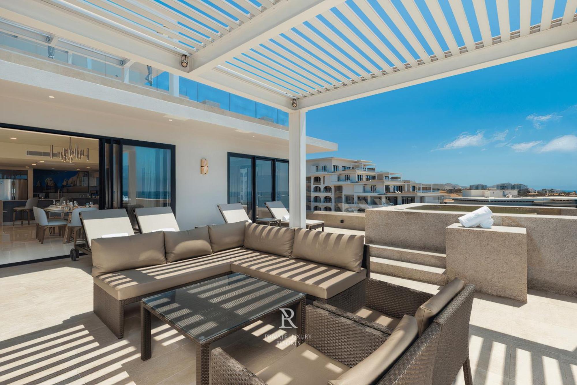 Three Bd Penthouse Ocean Front-villa La Valencia Resort *
