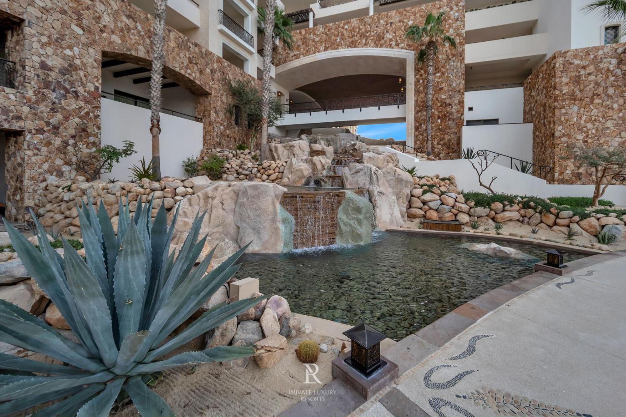 Resort One Bedroom Grand Suite- Grand Solmar Lands End