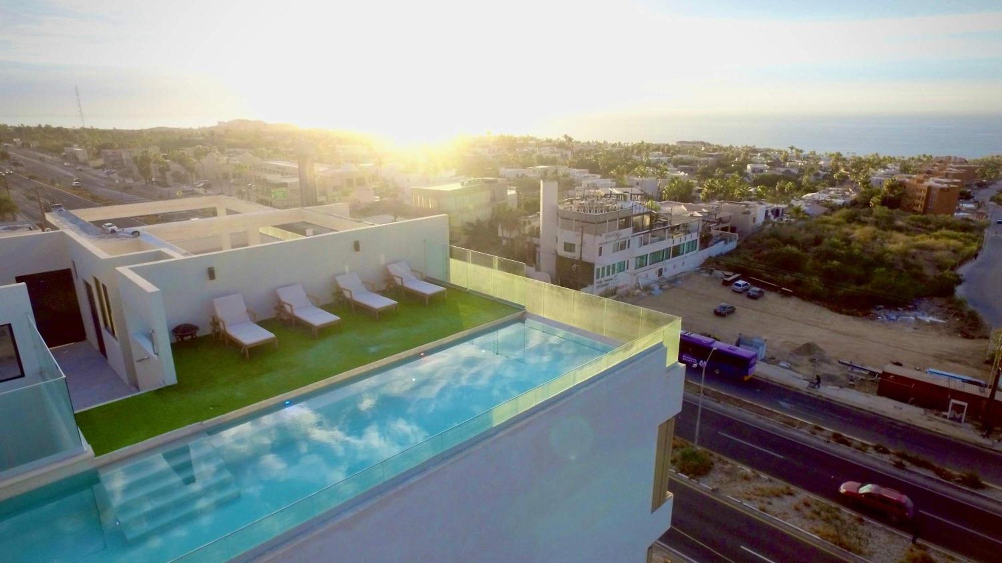Apartment 2nd Floor Sea Views And The Sunrises In Cabo
