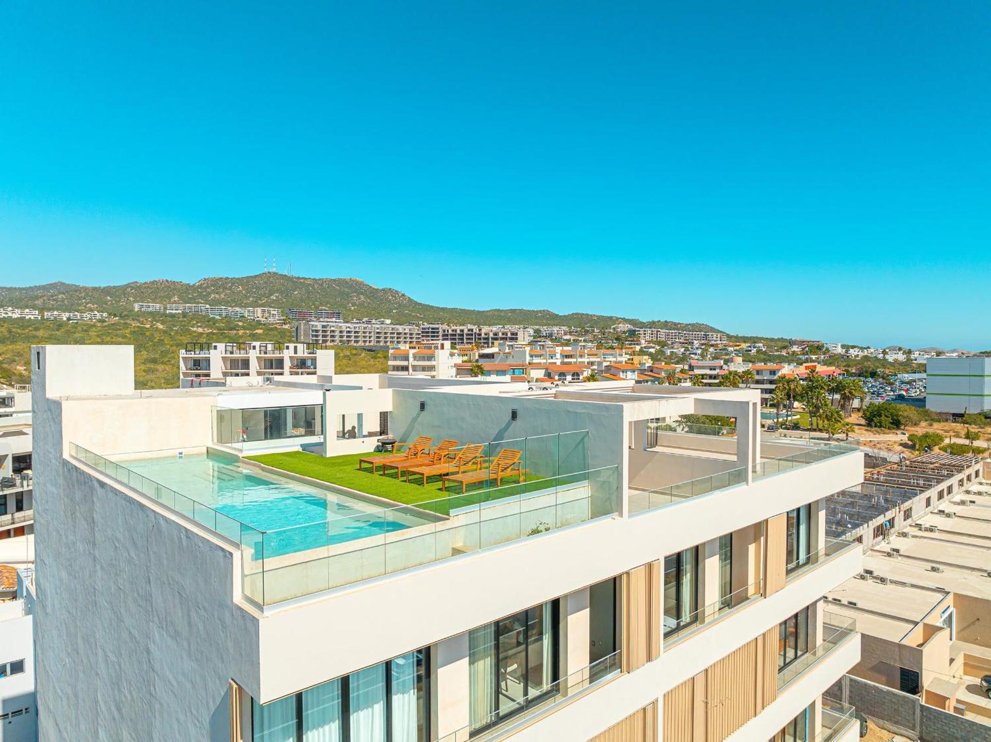 1st Floor Sea Views And Rooftop Access To The Views In Cabo