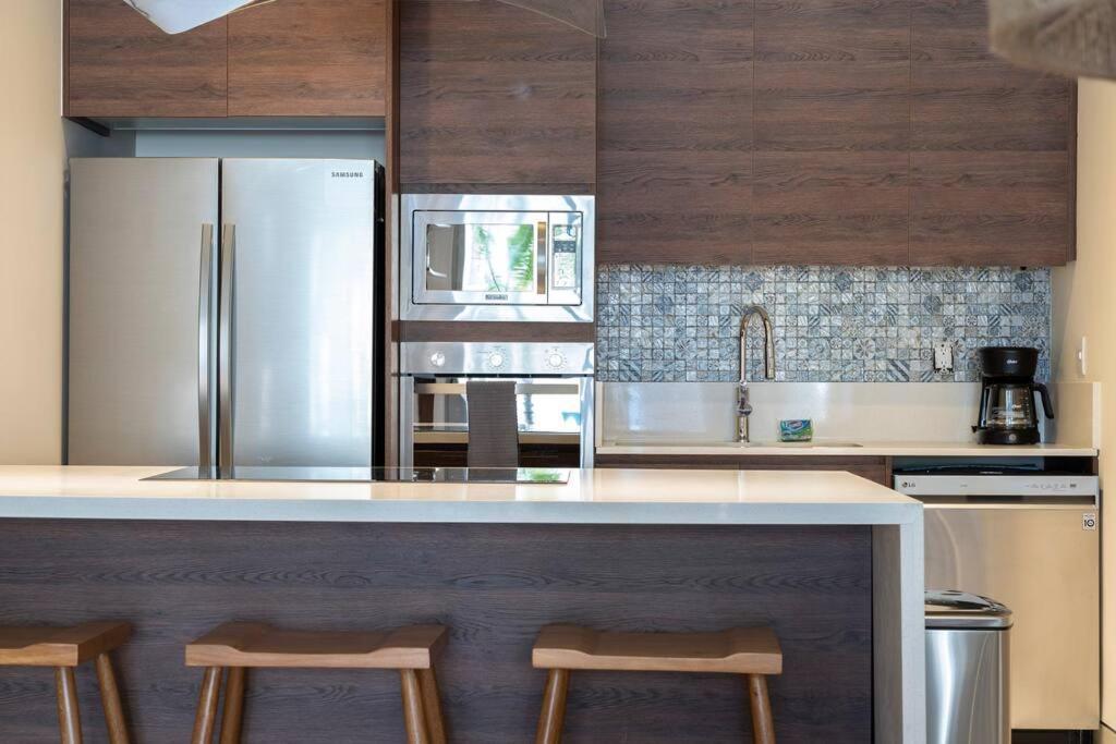 Apartment Vista Vela 3 With 3br/3bath *