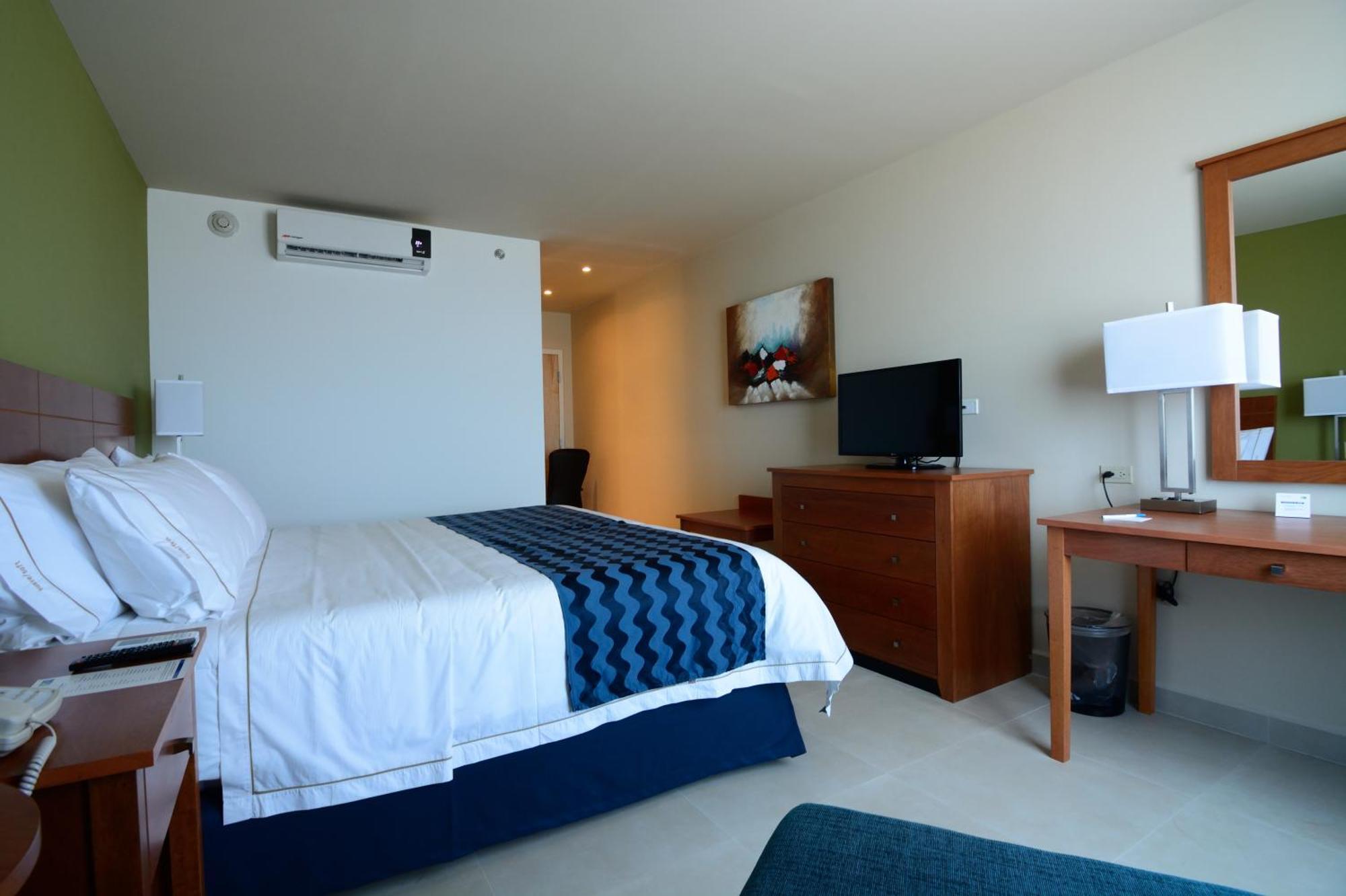Express By Ihg 3*