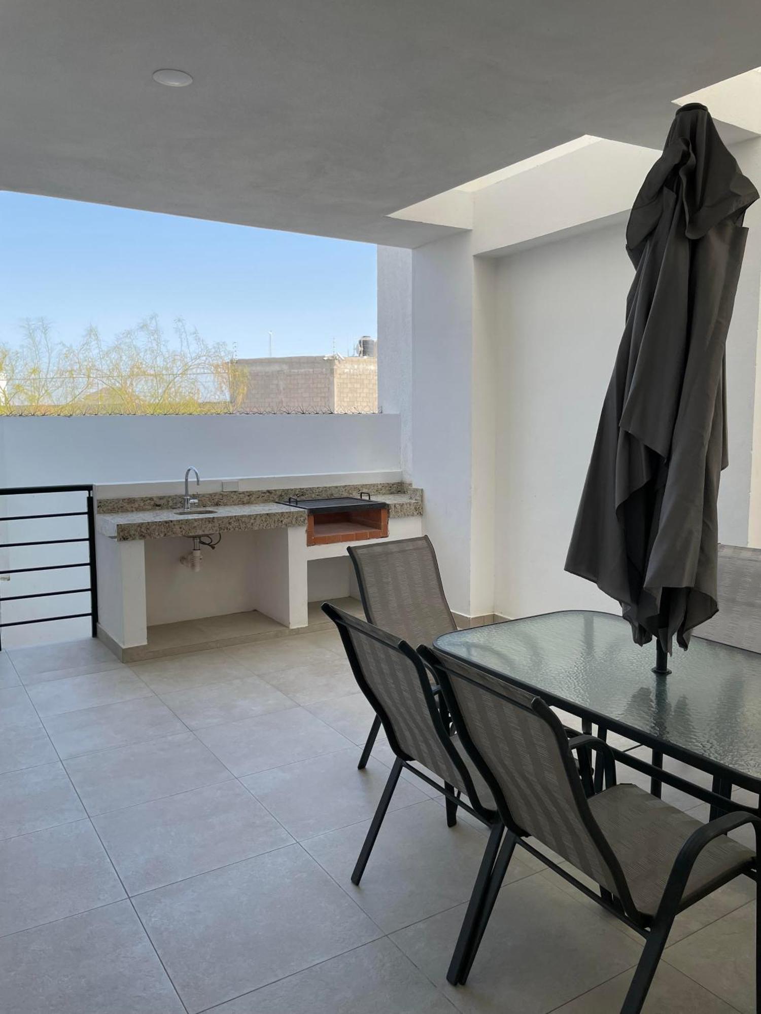 Cabo Manor - Boutique Aparthotel *