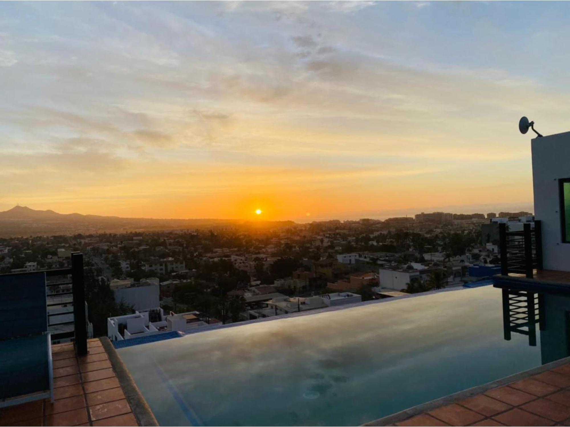 Hotel Collection O Morgan Center, Cabos