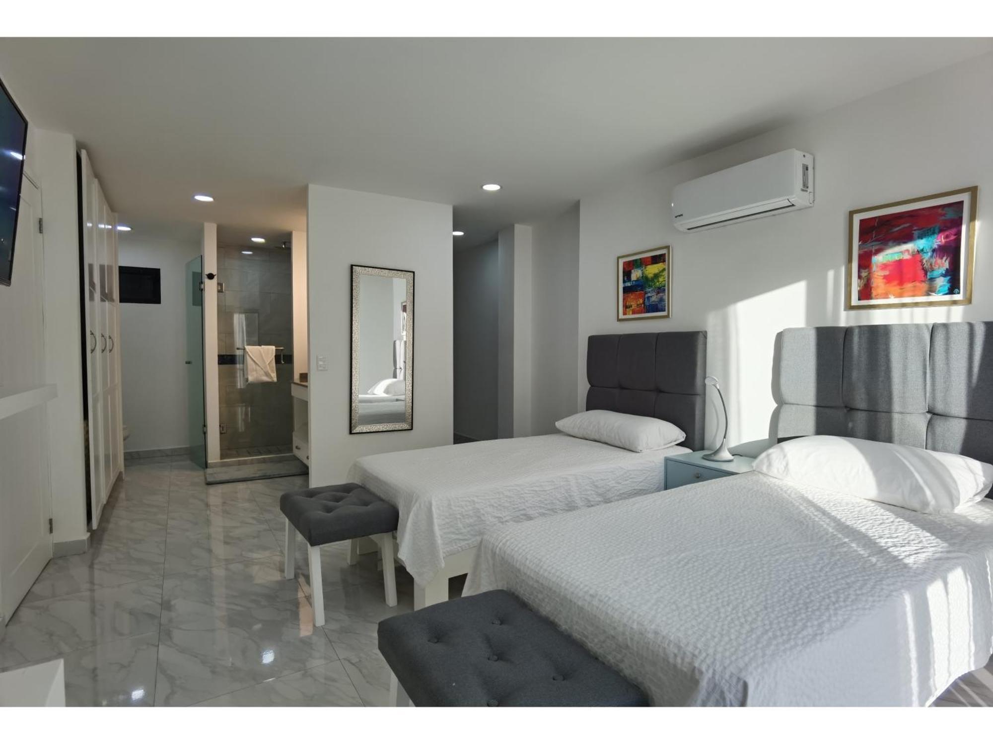 Hotel Collection O Morgan Center, Cabos