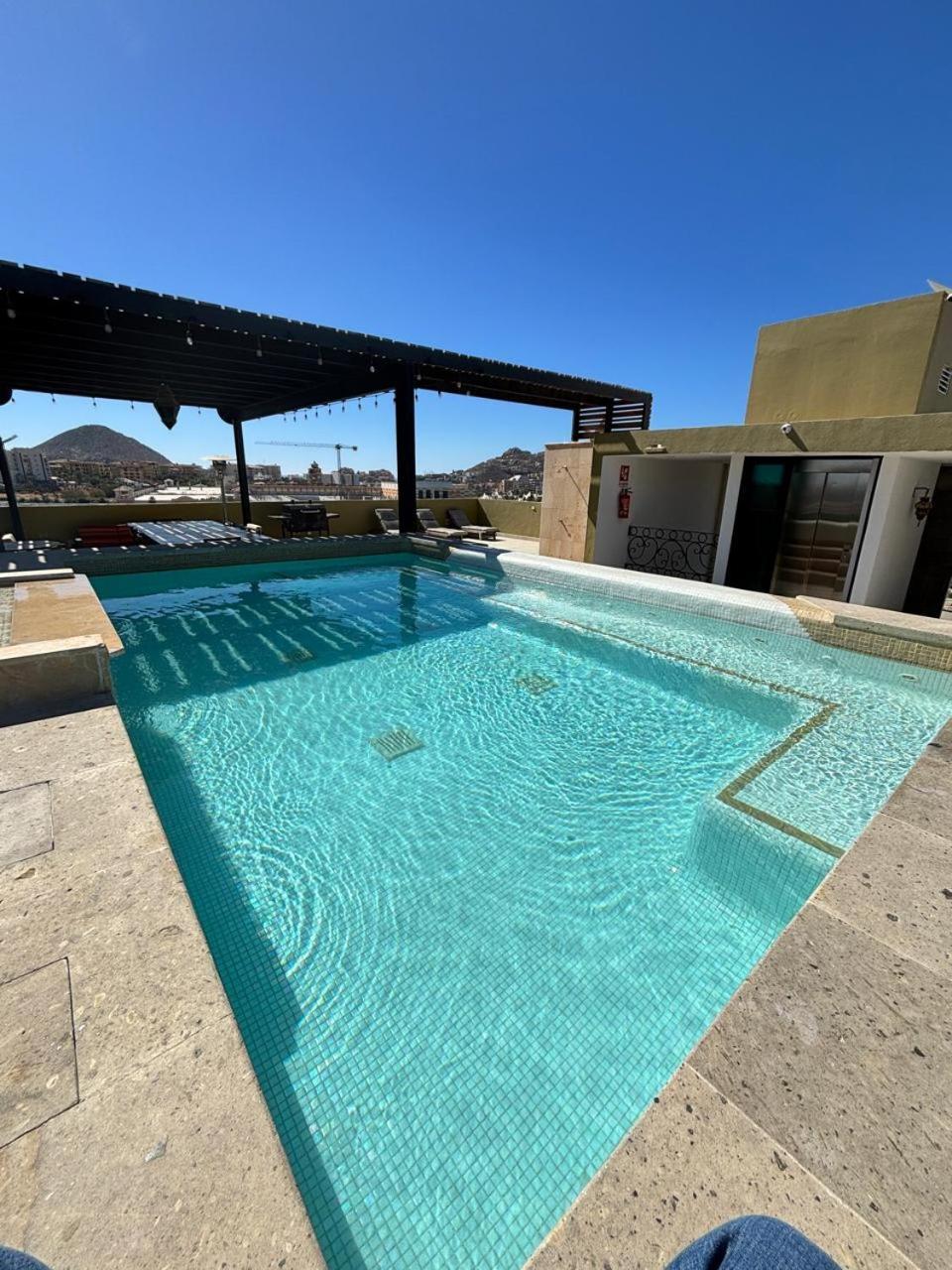 Apartamento Stunning Downtown Cabo 2 *