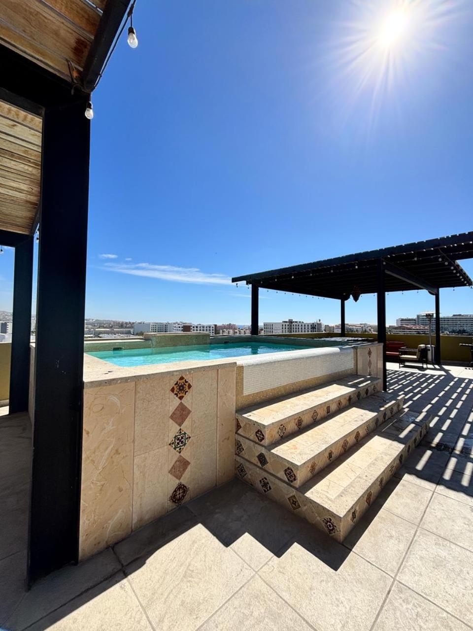 Apartamento Stunning Downtown Cabo 2 *