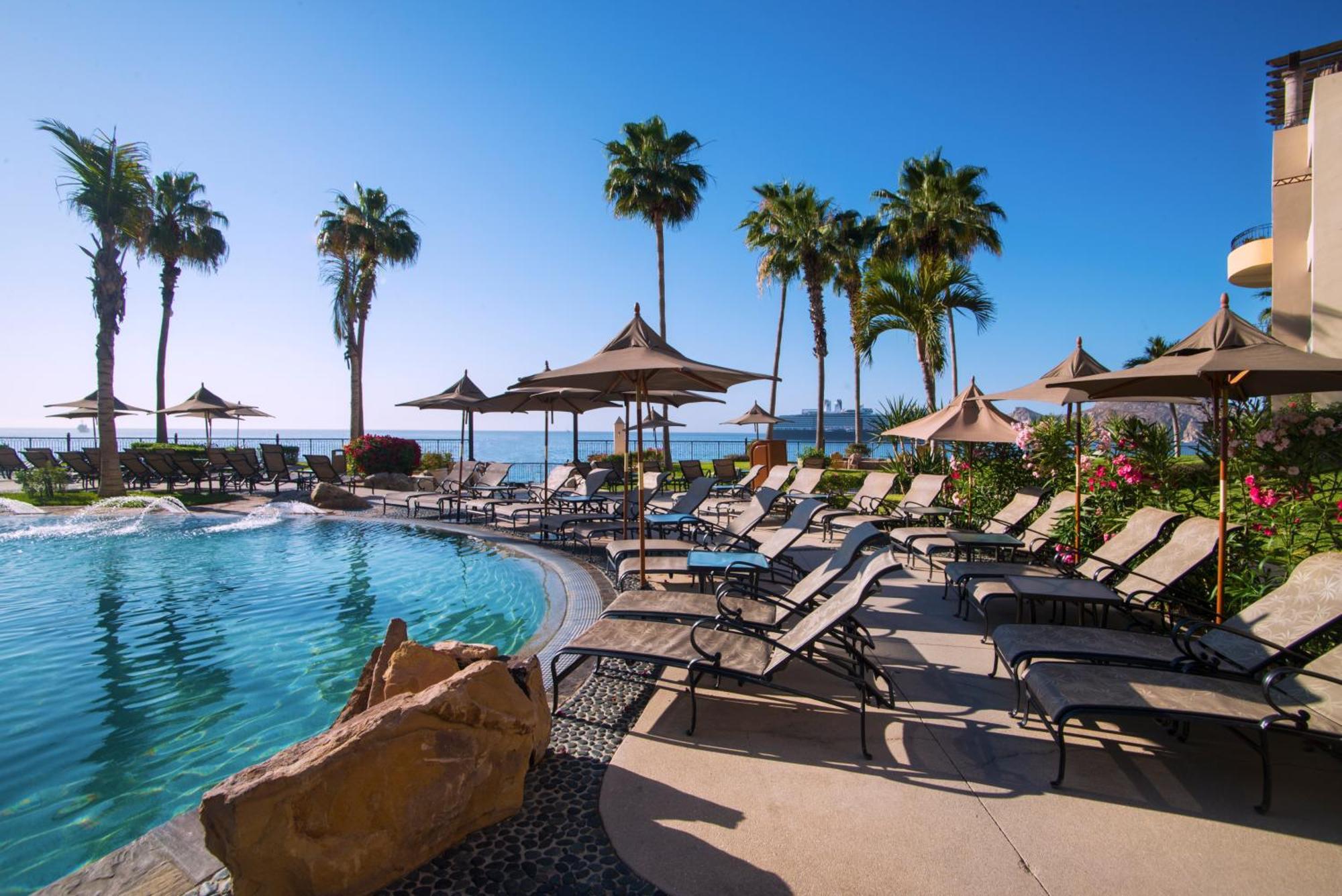 La & Resort Cabo San Lucas