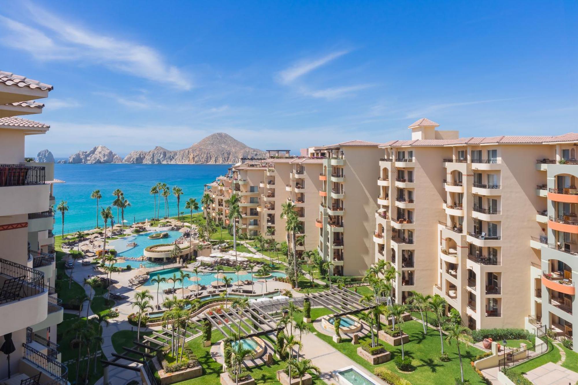 La & Resort Cabo San Lucas