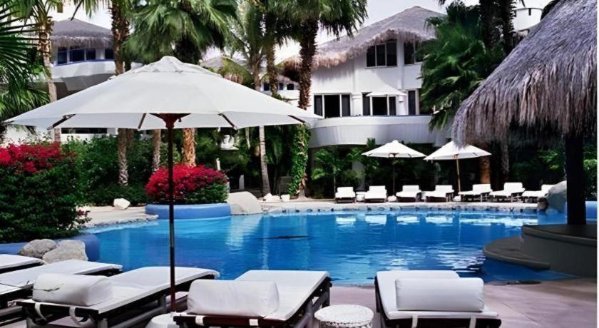 Club Cascadas De Baja Resort