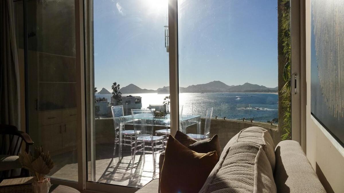 Apartment Romantic Escape With View Of The Iconic Cabo Arch! *
