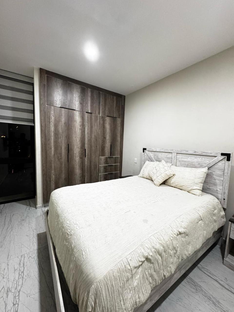 Apartamento Only 5 Minutes To Downtown With Beautiful View ! Cabo San Lucas