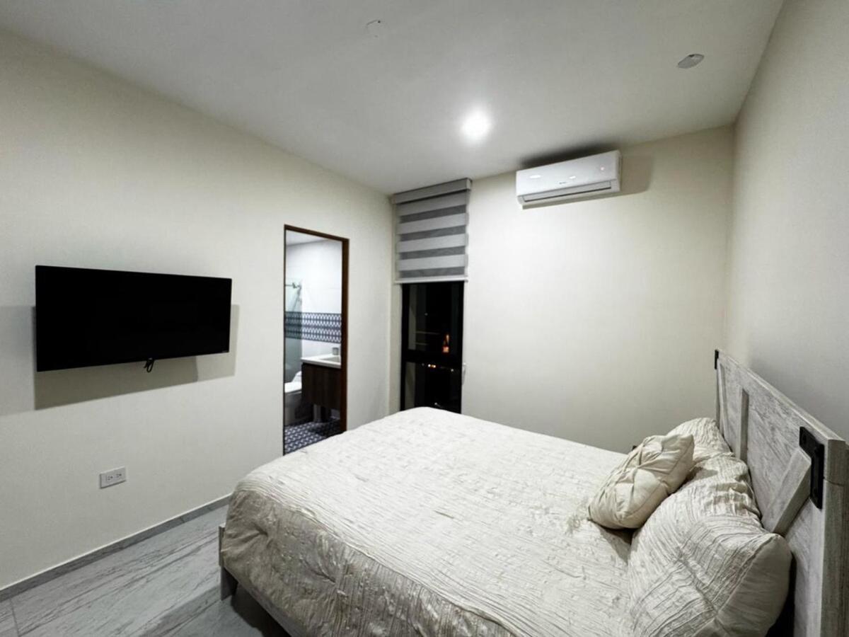 Only 5 Minutes To Downtown With Beautiful View ! *