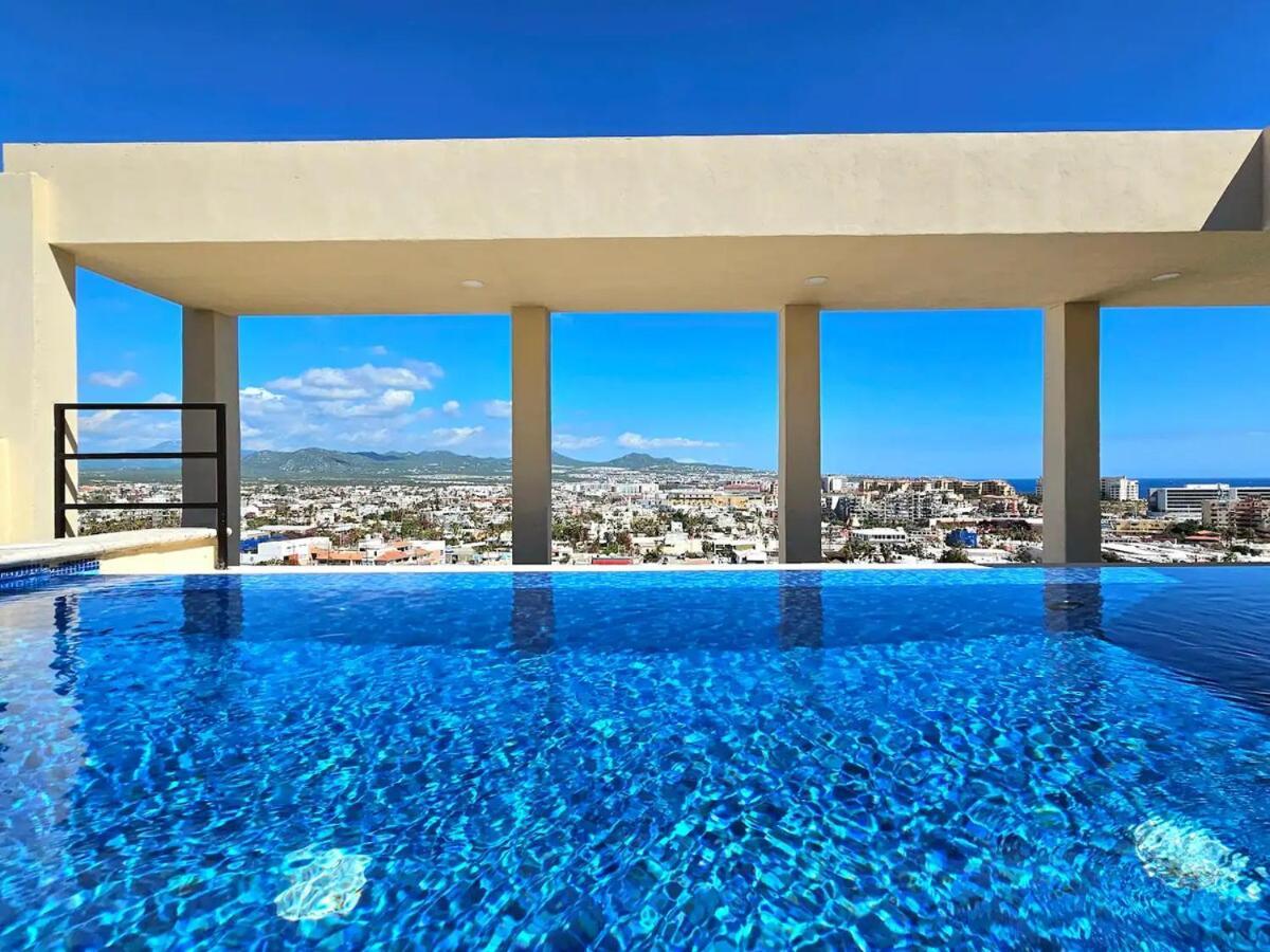 Only 5 Minutes To Downtown With Beautiful View !