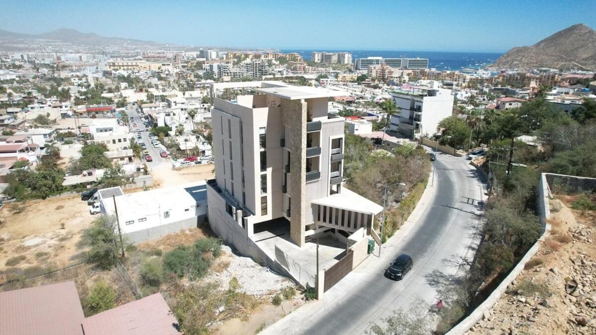 Only 5 Minutes To Downtown With Beautiful View !