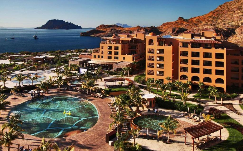 Villa 2bd Standard At Del Palmar Cabo