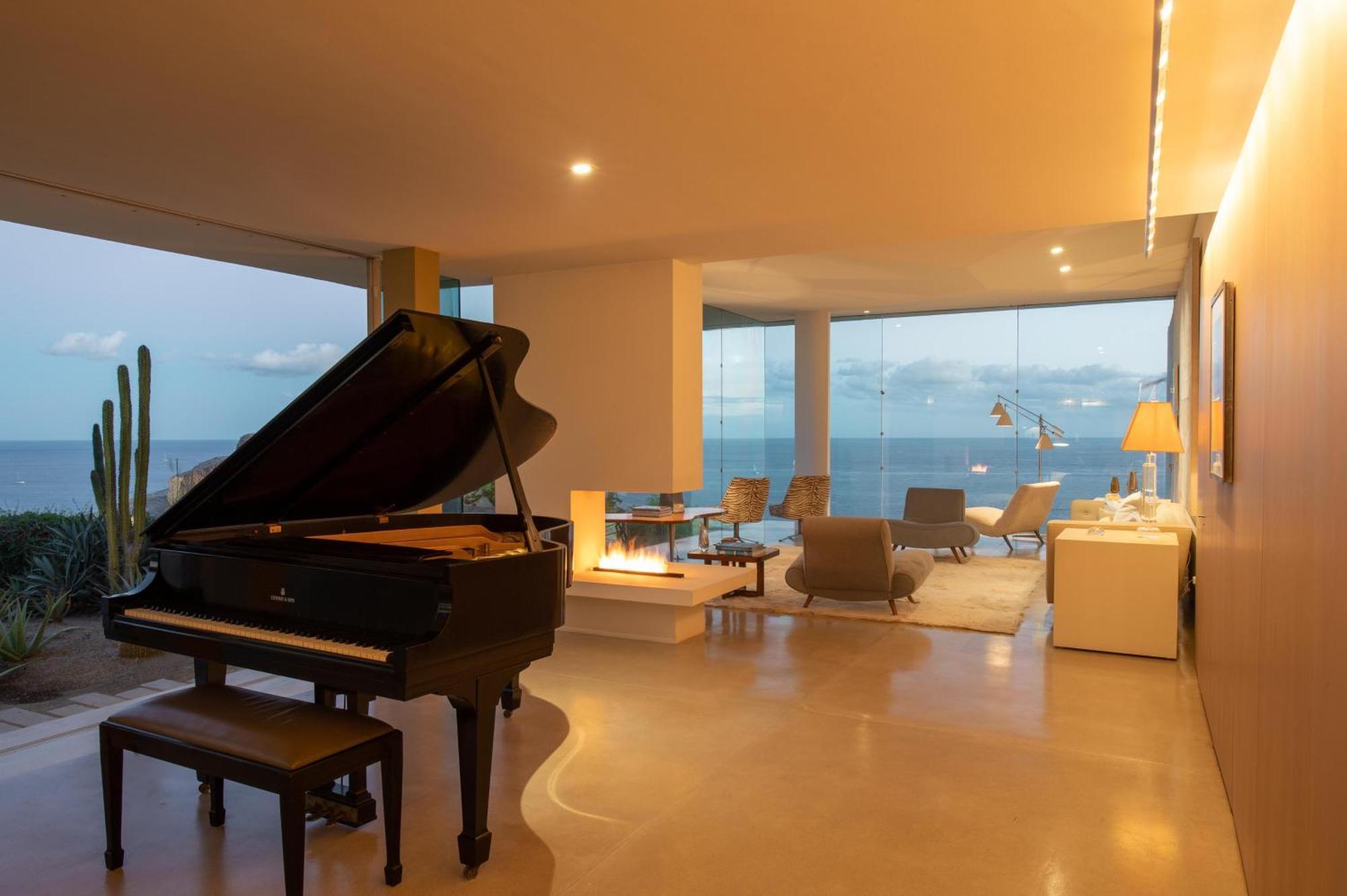 Villa Finisterra By Cabo