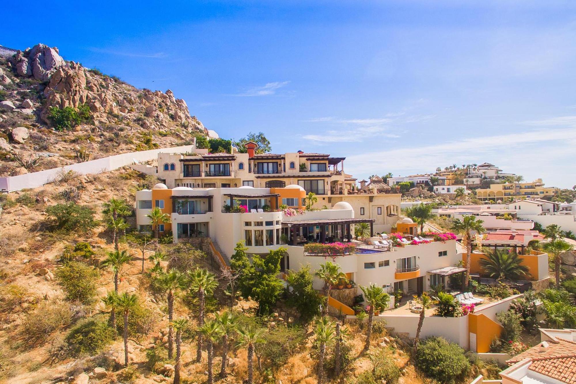 Flores By Cabo * Cabo San Lucas