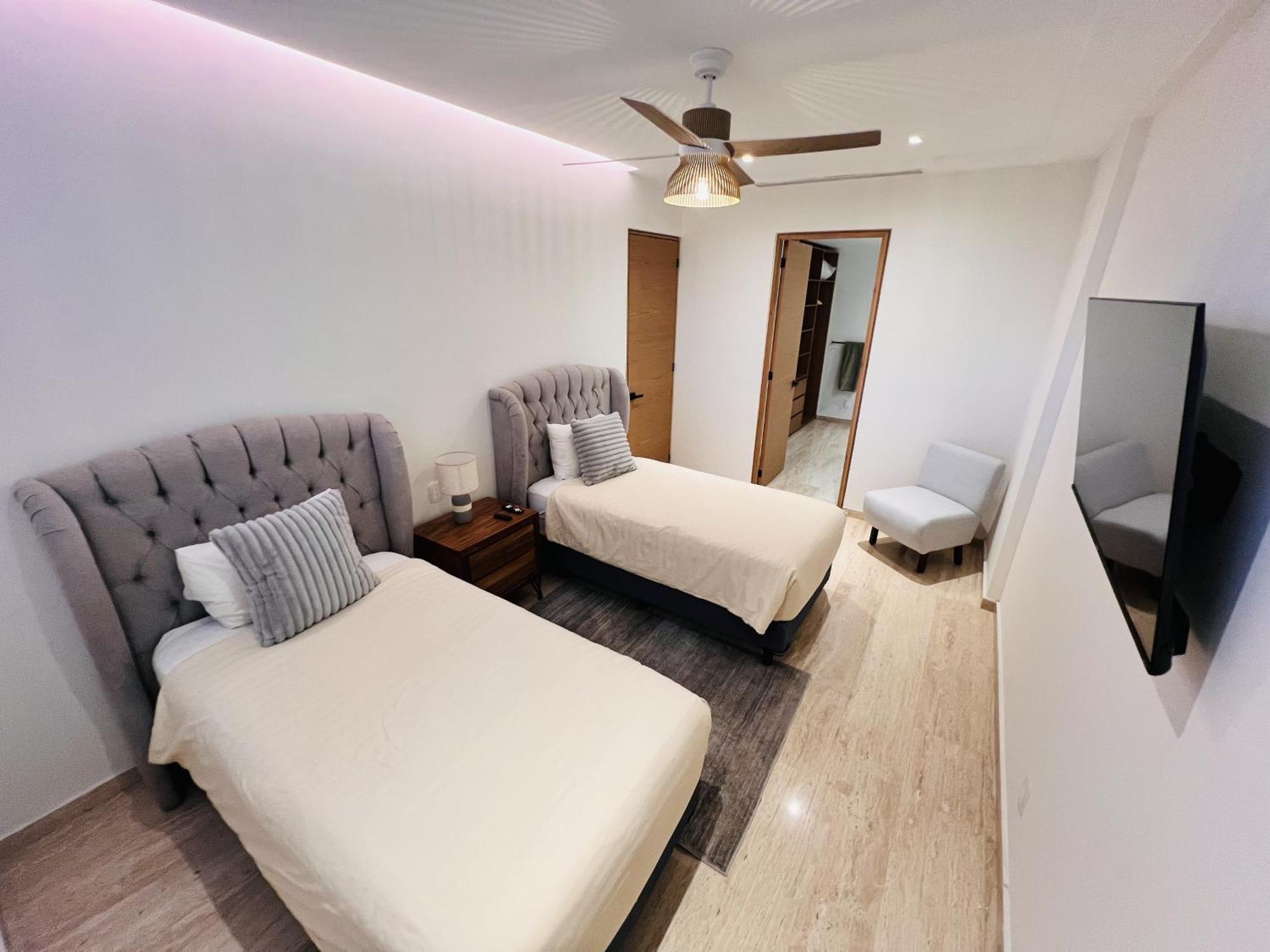 Mistiq Cabos Luxury By Paramo *