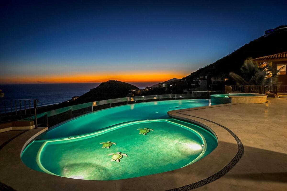 Azure, Cabos Cabo San Lucas