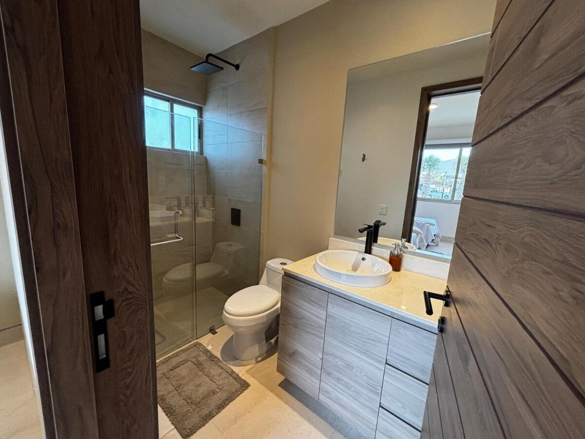 Apartment New Luxury In With Pool & Firetable