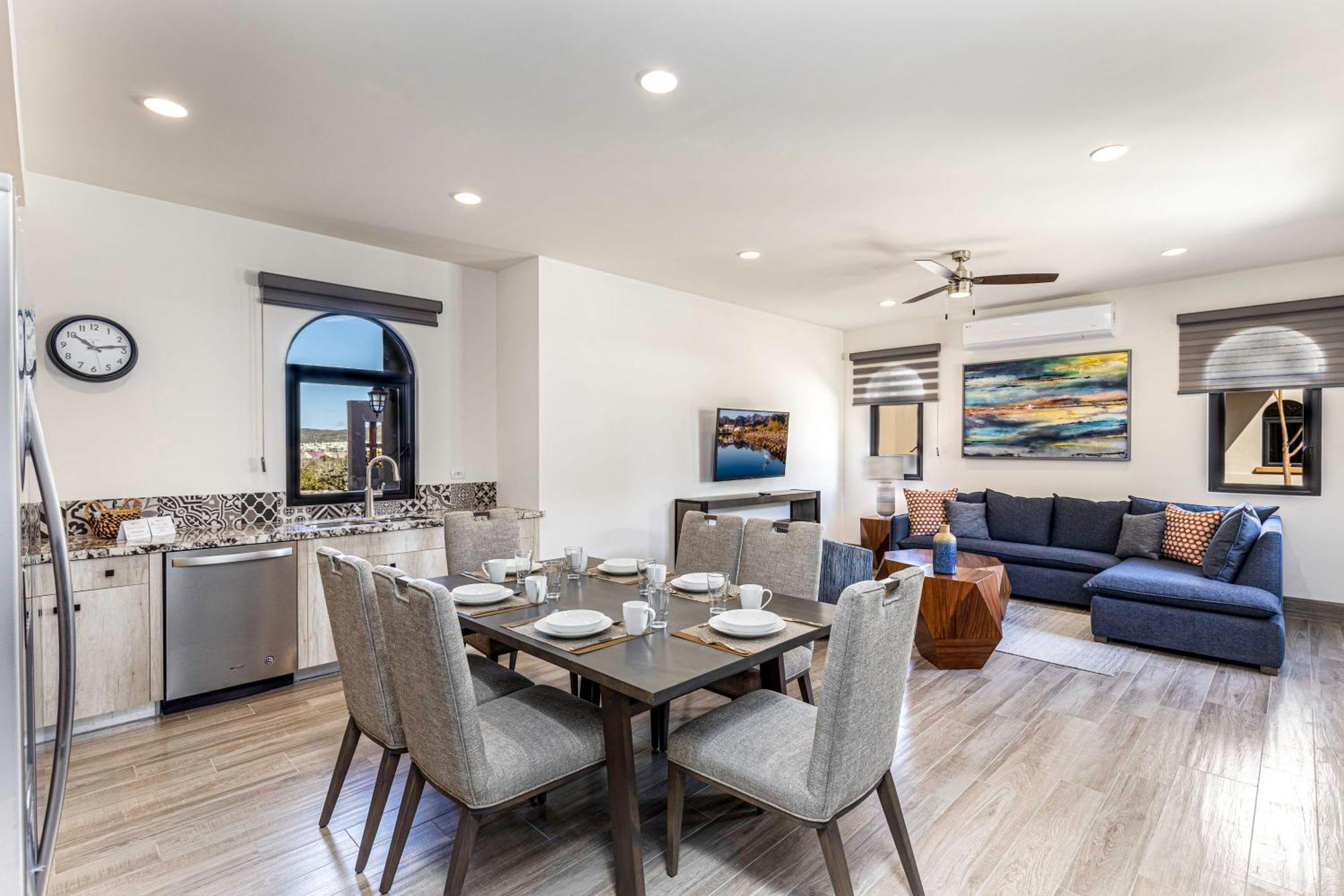 Сasa de vacaciones Secluded Retreat With 5-star Amenities