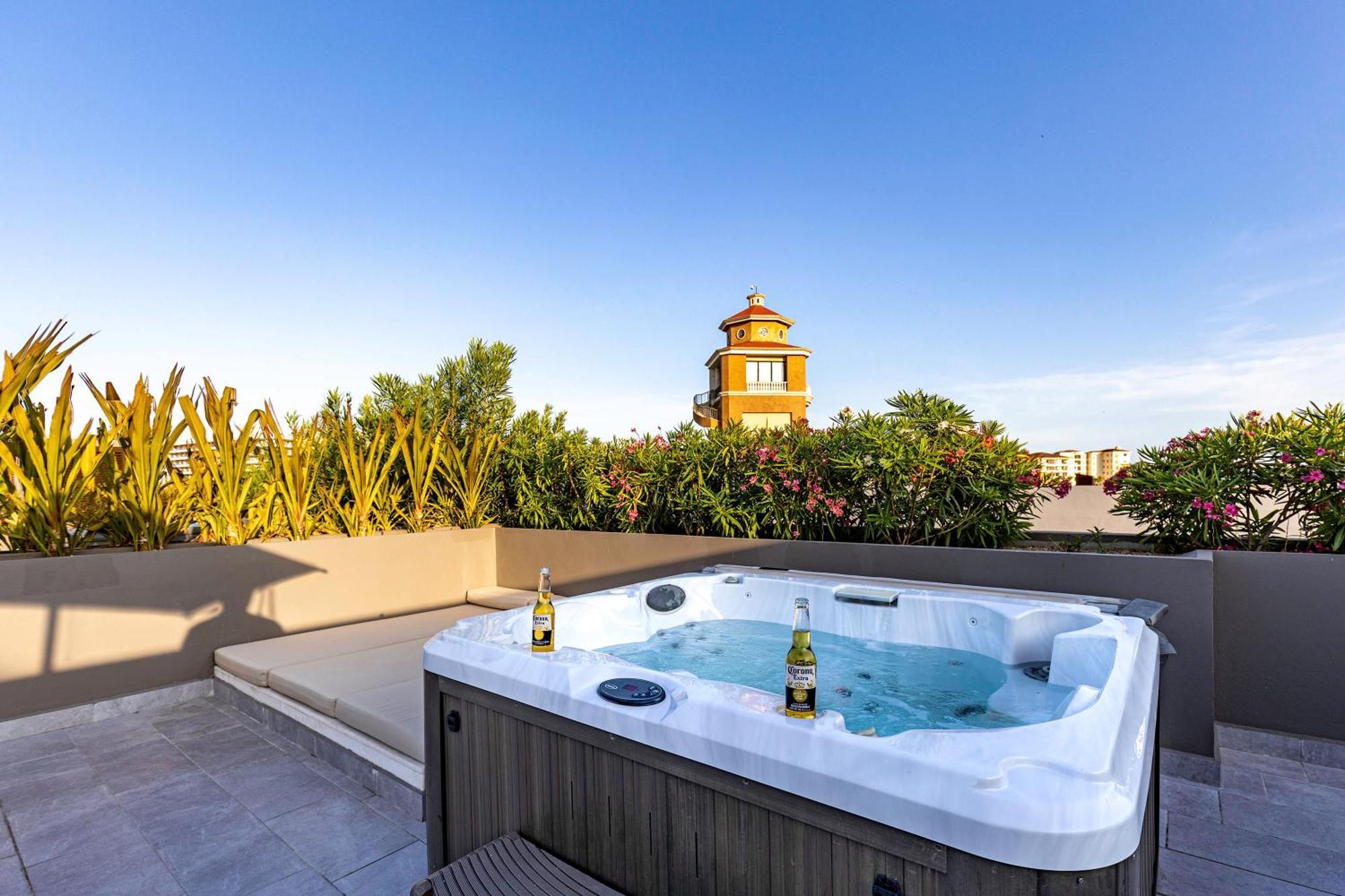2 Bedroom At Cabo Marina Private Jacuzzi & Grill