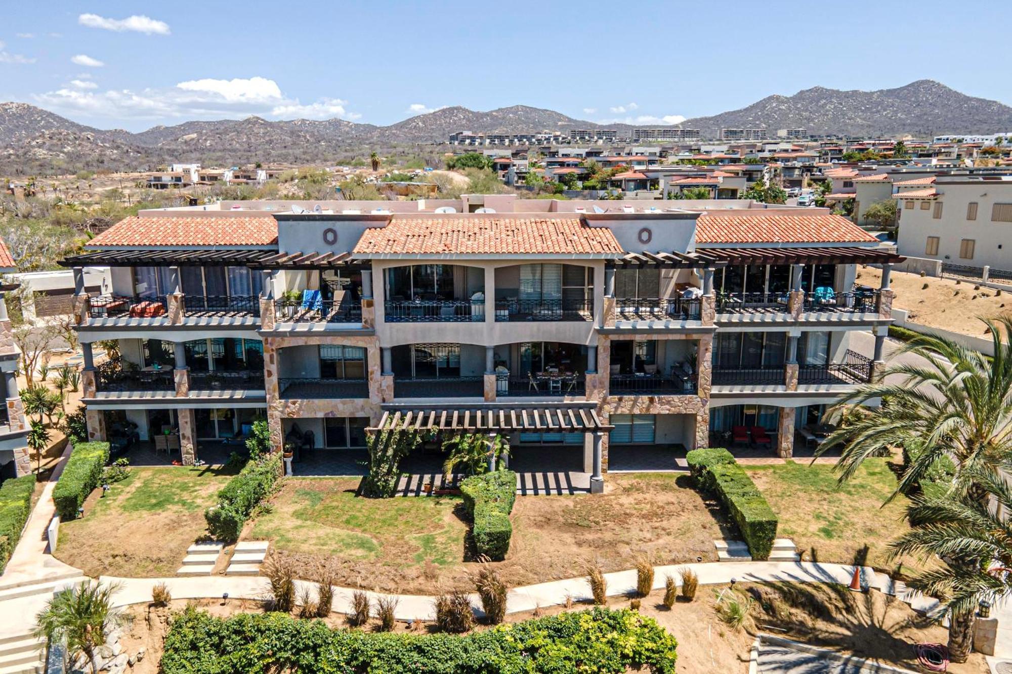 Exquisite 2 Bedroom In Tezal Ocean Views & Amenities