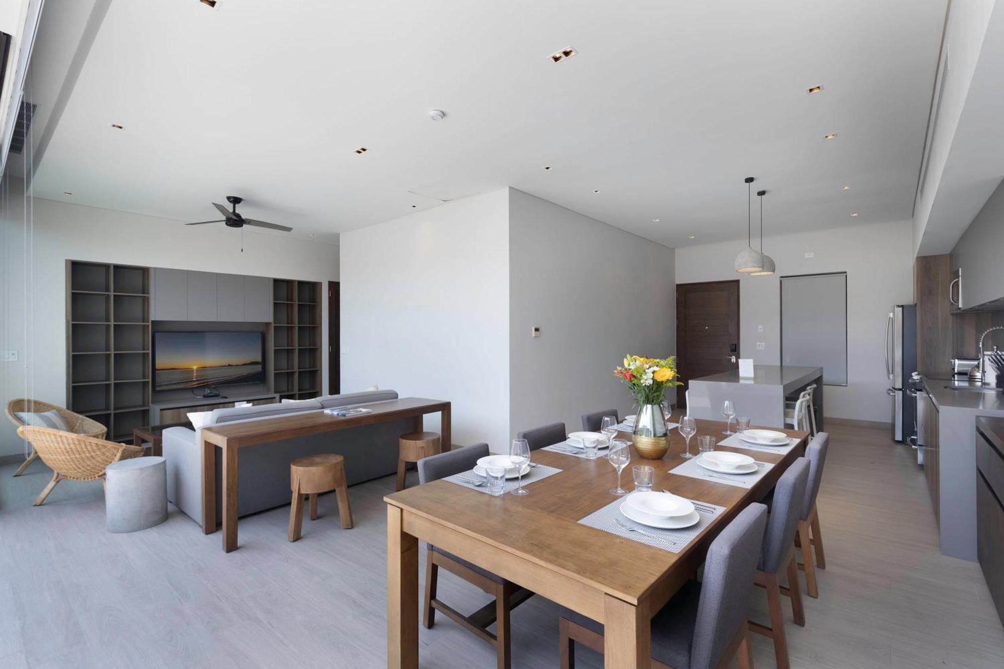 Location In Cabo Marina Private Rooftop Sleeps 8