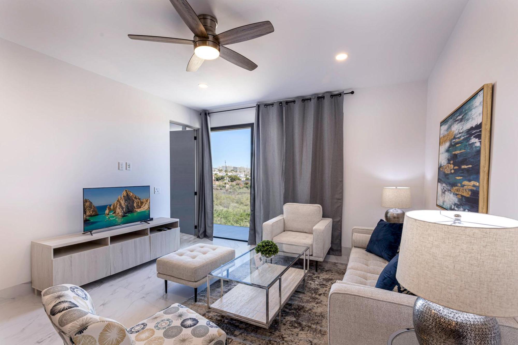 Сasa de vacaciones Exquisite Beachside 2 Bedroom Gym & Rooftop Pool Cabo San Lucas