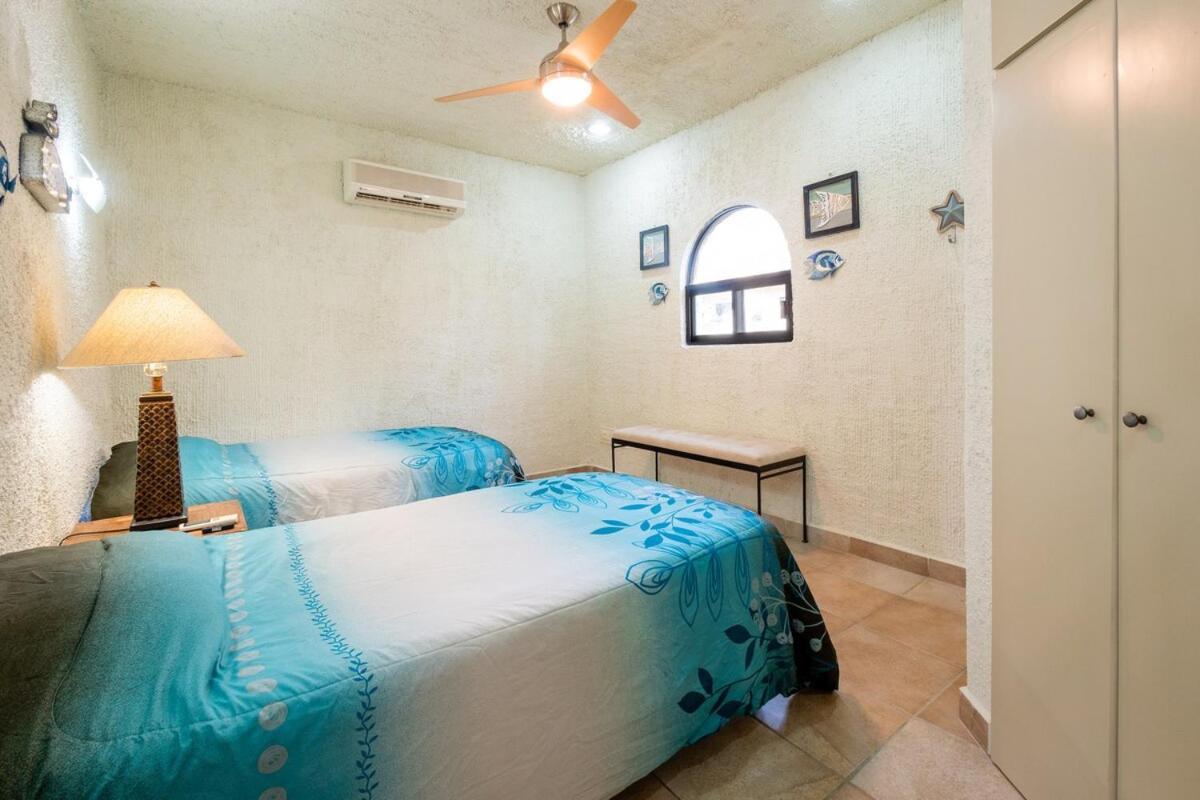 Apartment Casa Del Mar- Oceanview, Walk To Dining And Beach! *