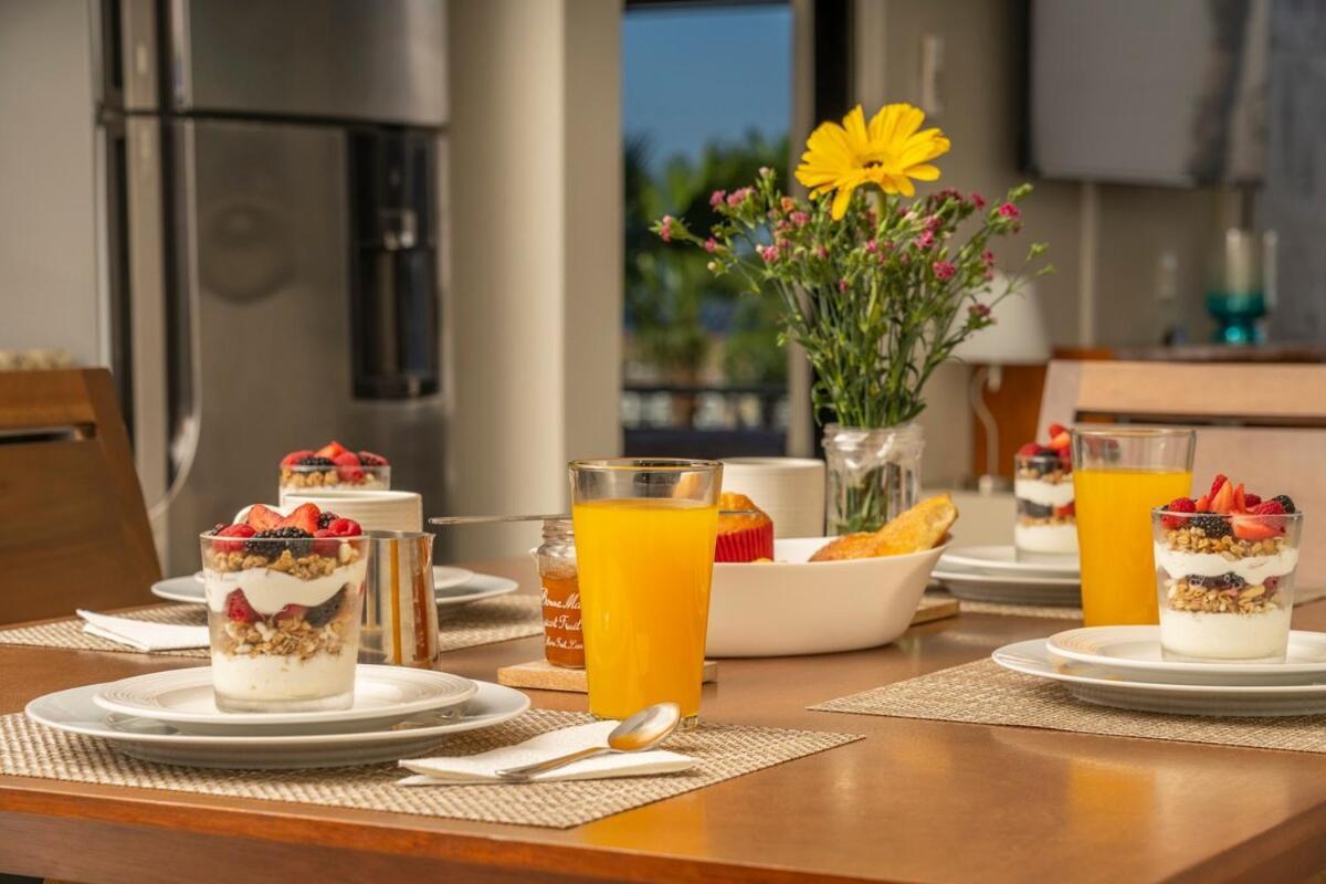 Cozy Get Away With An Incredible Marina Bay View! *