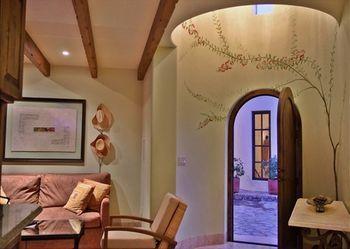 Casa Corona * Cabo San Lucas